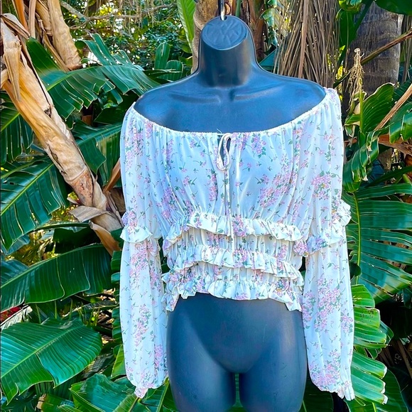Floral Off-Shoulder Ruffle Top - Picture 1 of 6